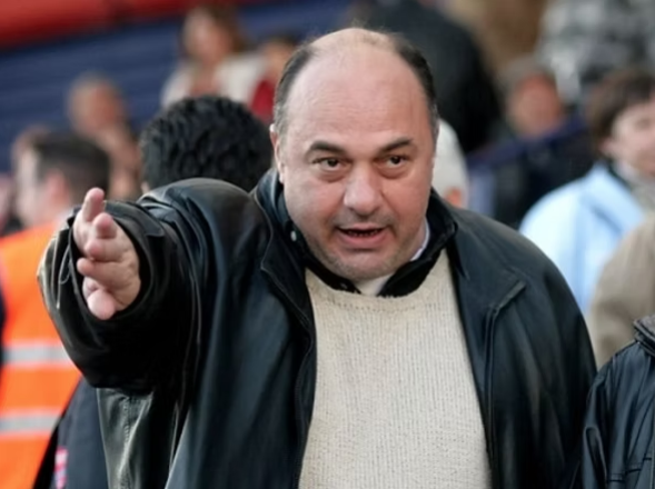 Αχιλλέας Μπέος: Η σχέση του με τη Νέα Σμύρνη, τον Πανιώνιο και τον… Τραμπ
