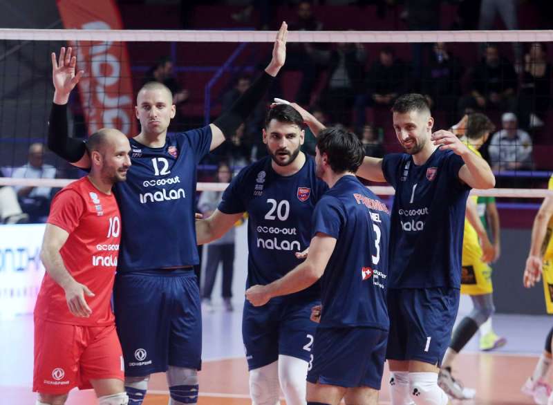 Βόλεϊ: Νίκη-ανάσα για τον Πανιώνιο με 3-0 κόντρα στην Καλαμάτα