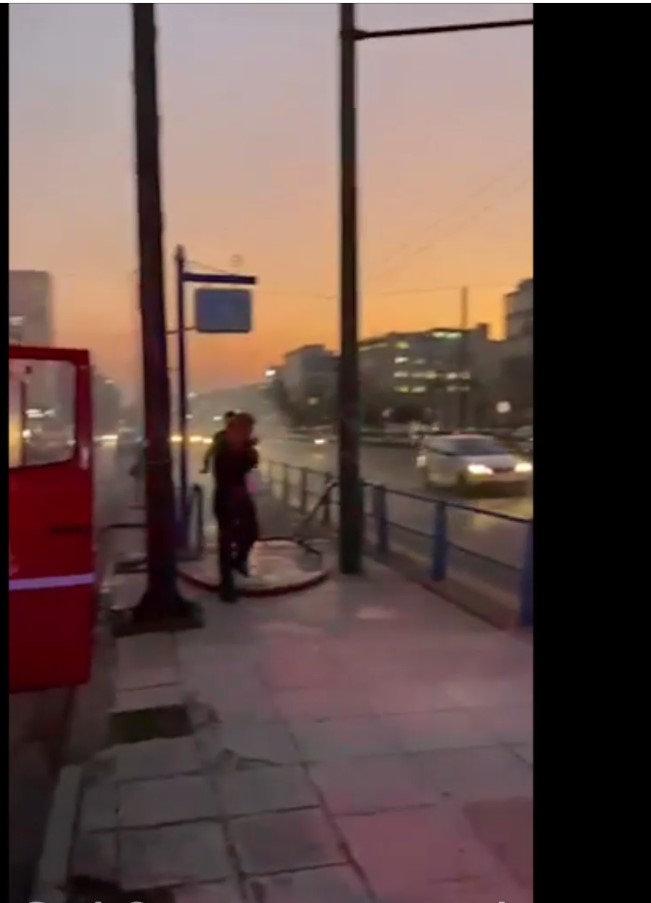 Συμβαίνει τώρα Φωτιά στην διάβαση Νέας Σμύρνης – Καλλιθέας